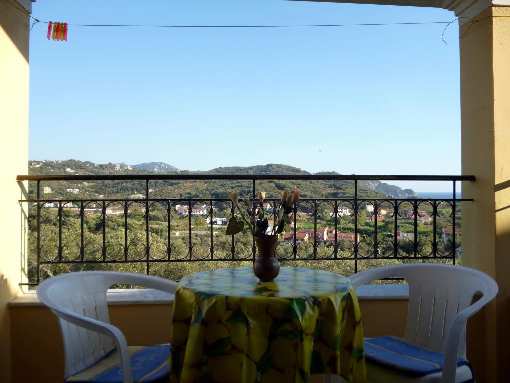 Villa Helen Arillas  Bagian luar foto