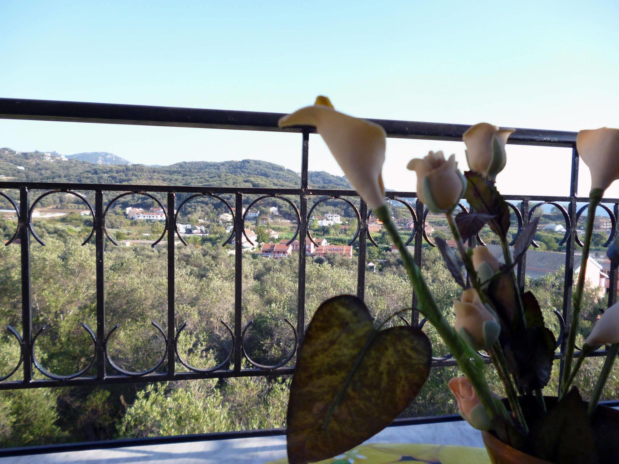 Villa Helen Arillas  Bagian luar foto